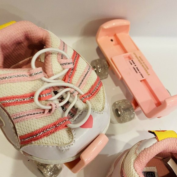 Lot Build A Bear Workshop Pink Roller Skates & sneaker lot for plush animals - Picture 4 of 13